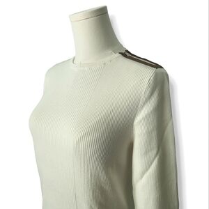 RALPH LAUREN ACTIVE Cream Ribbed Cotton Crewneck Top with Brown Zipper Detail
